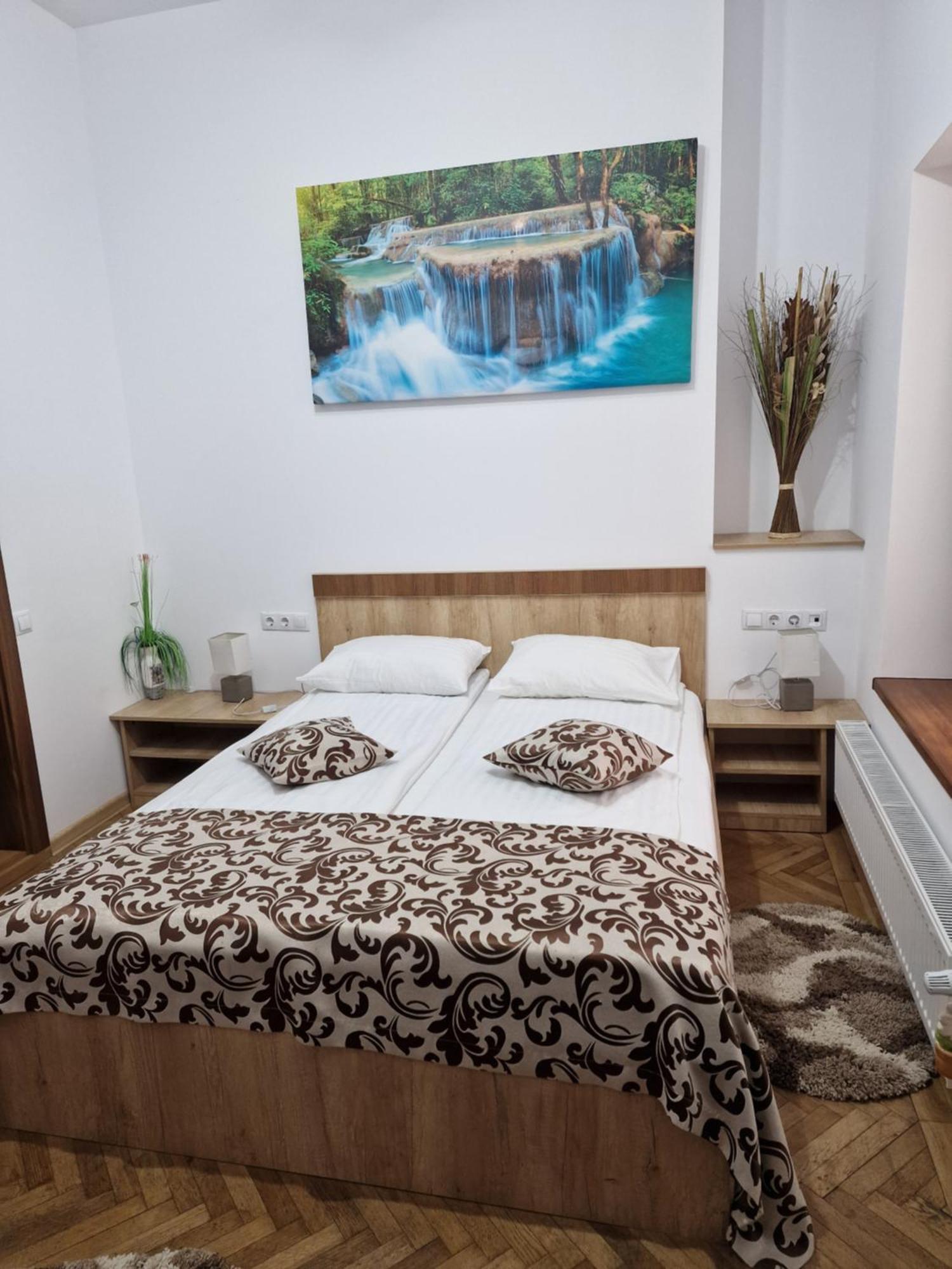 Apartament Lucretia - Centrul Sibiului Buitenkant foto